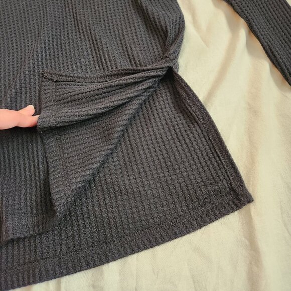 Abercrombie Cozy Long-Sleeve Waffle Crew Top - XXS - Picture 7 of 9